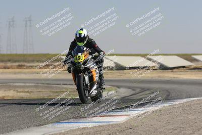 media/Oct-30-2023-Fastrack Riders (Mon) [[491f57d87d]]/Level 3/1215pm (Wheelie Bump)/